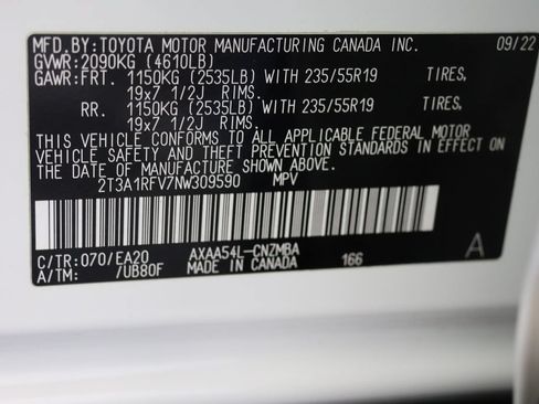 Used 2022 Toyota RAV4 XLE Premium AWD/4WD image 30