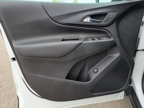Certified 2023 Chevrolet Equinox LT image 11