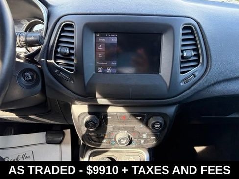 Used 2018 Jeep Compass Latitude w/ Popular Equipment Group AWD/4WD image 22