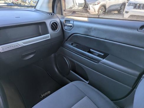 Used 2016 Jeep Compass Sport w/ Power Value Group FWD image 17