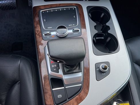 Used 2018 Audi Q7 2.0T Premium Plus w/ Premium Plus Package image 17