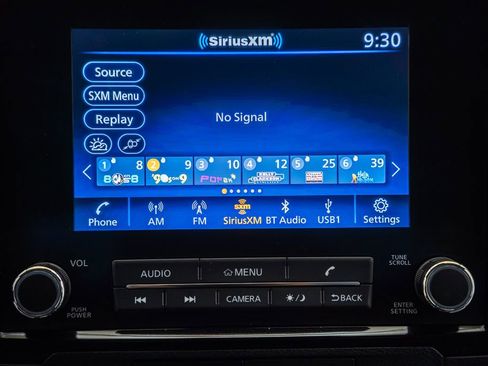 Used 2022 Nissan Frontier SV AWD/4WD image 22