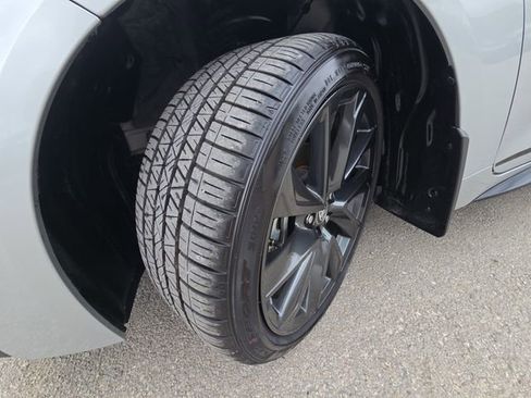 Used 2026 Toyota Corolla SE image 32