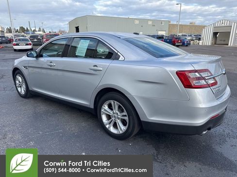 Used 2018 Ford Taurus SEL w/ Equipment Group 201A image 13