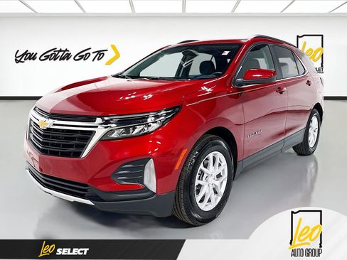 Used 2023 Chevrolet Equinox LT FWD image 1