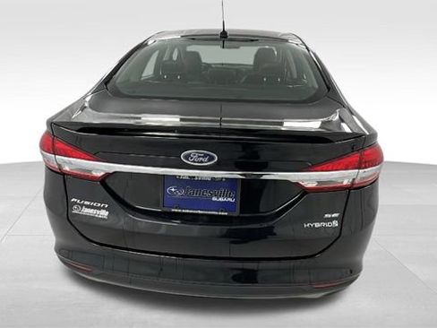 Used 2018 Ford Fusion SE w/ Equipment Group 601A image 4