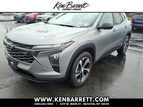 Certified 2024 Chevrolet Trax RS w/ Driver Confidence Package FWD image 1