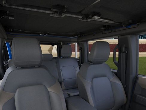 New 2025 Ford Bronco Big Bend image 12