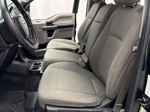 Used 2015 Ford F150 XLT w/ Equipment Group 302A Luxury image 10