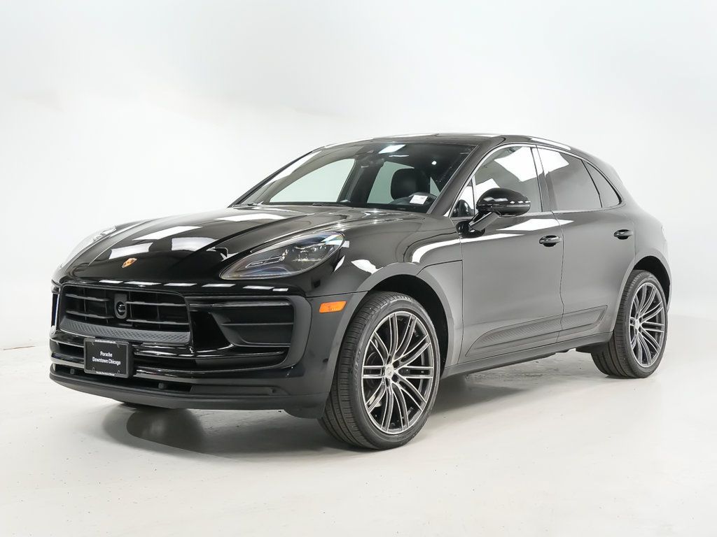 Used 2026 Porsche Macan AWD/4WD image 1