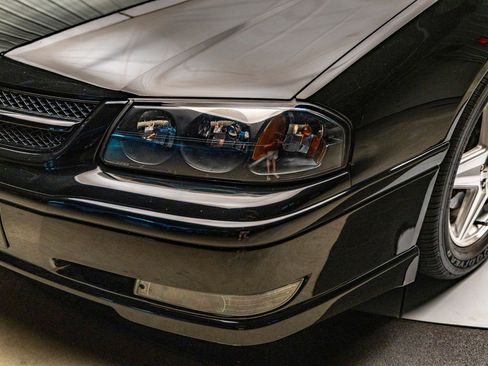 Used 2004 Chevrolet Impala SS image 21