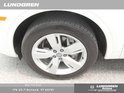 Used 2019 Audi Q5 2.0T Premium Plus AWD/4WD image 16