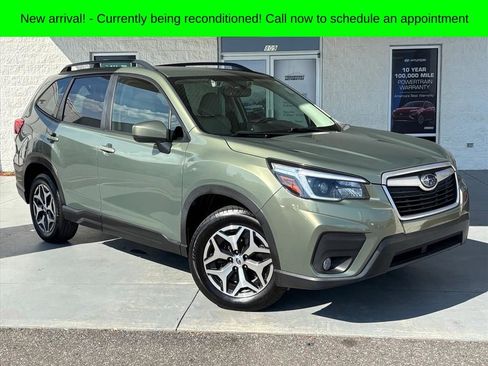 Used 2021 Subaru Forester Premium image 1