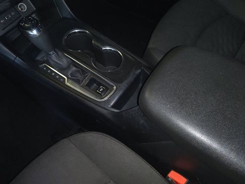 Used 2019 Chevrolet Equinox LT image 26