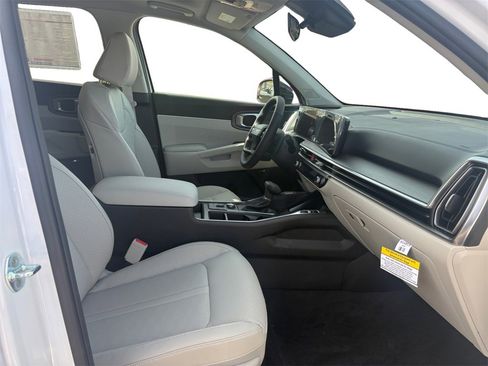New 2026 Kia Sorento X-Line EX image 15