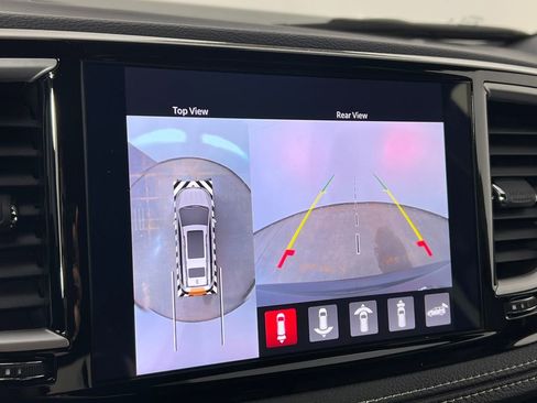 New 2026 Chrysler Pacifica Select FWD image 38