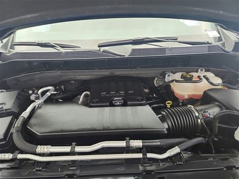 Used 2022 Chevrolet Silverado 1500 LT image 35