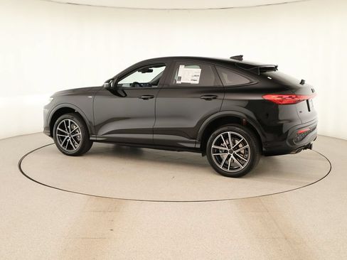 New 2026 Audi Q5 Premium Plus AWD/4WD image 3