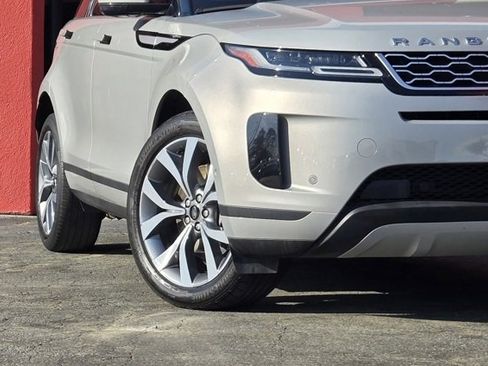 Used 2021 Land Rover Range Rover Evoque SE image 11