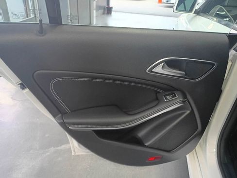 Used 2019 Mercedes-Benz CLA 250 4MATIC image 25