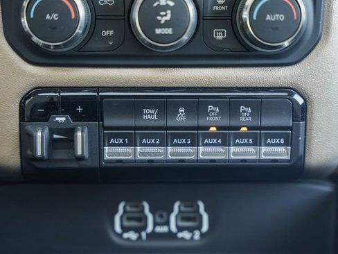 Used 2022 RAM 2500 Laramie image 35