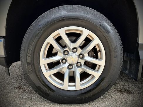 Used 2019 Chevrolet Silverado 1500 LT w/ All-Star Edition AWD/4WD image 36