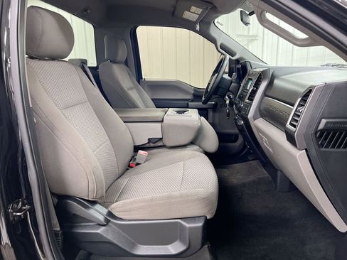 Used 2017 Ford F250 XLT w/ XLT Value Package AWD/4WD image 21