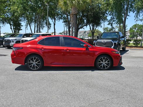 Certified 2023 Toyota Camry SE w/ Convenience Package FWD image 5
