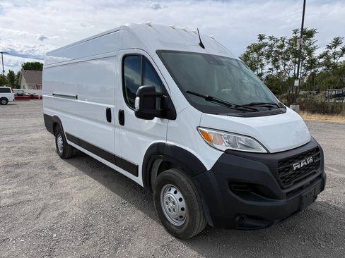 Used 2023 RAM ProMaster 3500 FWD image 2