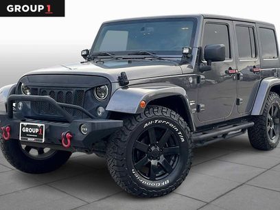Used 2014 Jeep Wrangler Unlimited Sahara w/ Connectivity Group