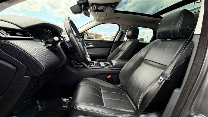 Used 2019 Land Rover Range Rover Velar S AWD/4WD image 23