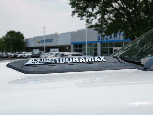 Used 2024 Chevrolet Silverado 2500 LTZ AWD/4WD image 8