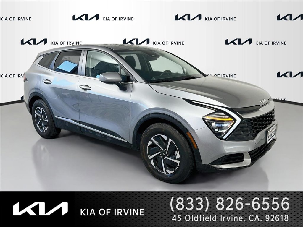 Certified 2025 Kia Sportage LX FWD image 1
