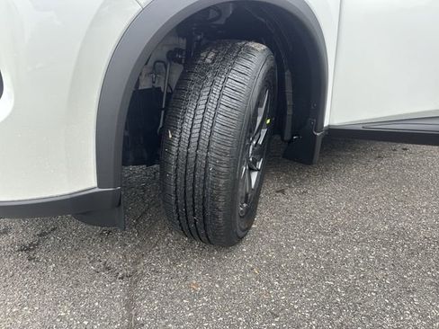 New 2026 Nissan Rogue SV image 31