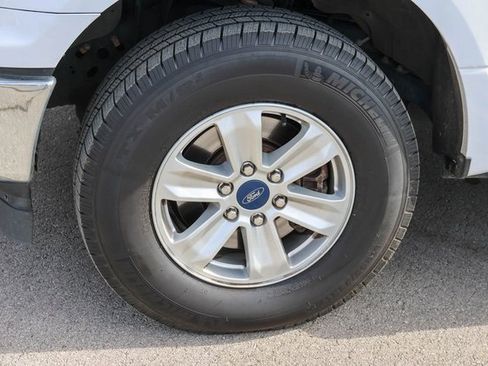 Used 2020 Ford F150 XLT image 7