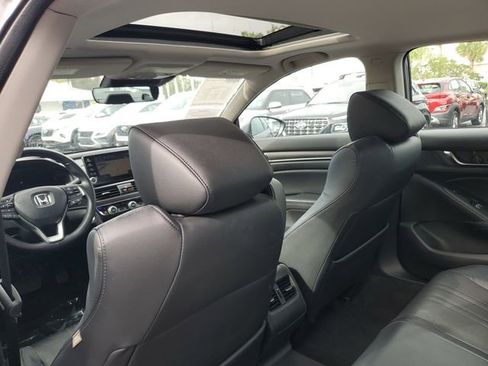 Used 2018 Honda Accord Touring image 26