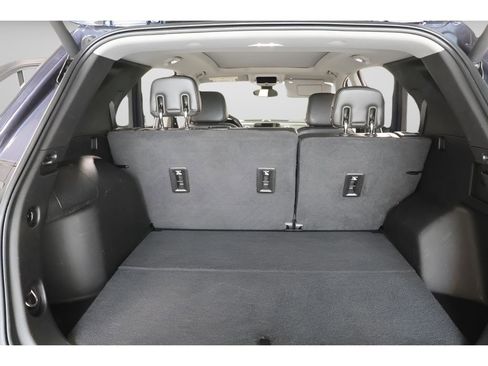 Used 2018 Chevrolet Equinox Premier AWD/4WD image 28