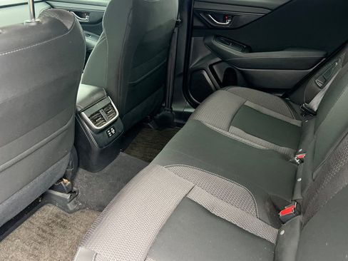 Used 2024 Subaru Outback Premium image 9