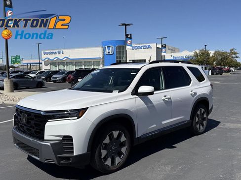 Certified 2026 Honda Pilot Elite image 1