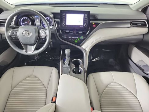 Used 2023 Toyota Camry SE FWD image 16