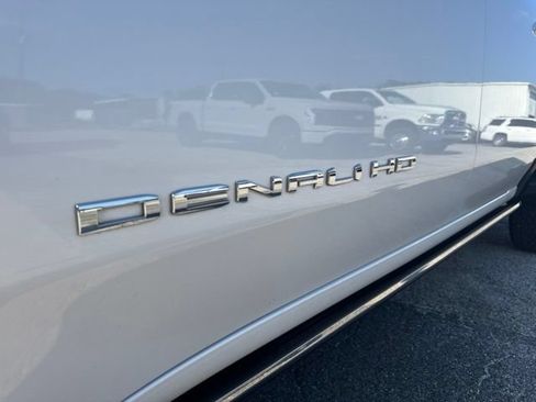 Used 2024 GMC Sierra 2500 Denali Ultimate w/ Max Trailering Package AWD/4WD image 10