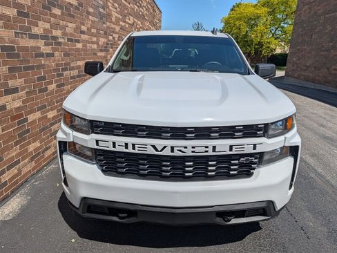Used 2021 Chevrolet Silverado 1500 Custom w/ LPO, Dark Essentials Package AWD/4WD image 7