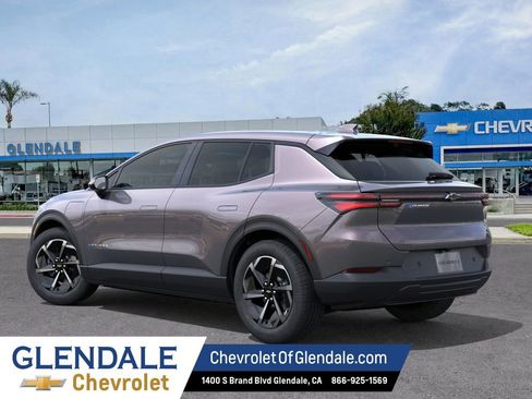 New 2026 Chevrolet Equinox EV LT image 3