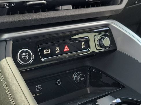 New 2026 Audi Q5 Premium AWD/4WD image 14