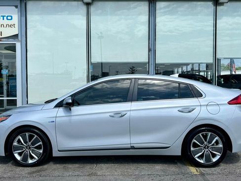 Used 2019 Hyundai Ioniq Limited FWD image 31