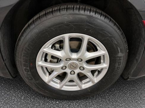 Certified 2022 Chrysler Pacifica Touring-L FWD image 28