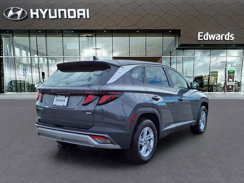 New 2026 Hyundai Tucson SE image 8
