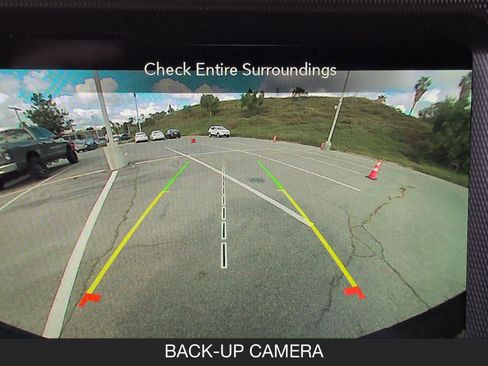 Used 2023 Jeep Wrangler Sahara w/ Cold Weather Group image 18