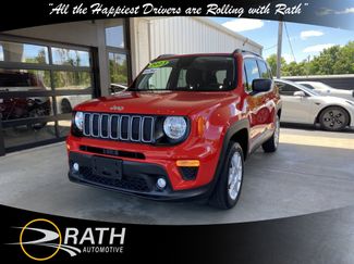 Used 2023 Jeep Renegade Latitude w/ Premium Group AWD/4WD video 1