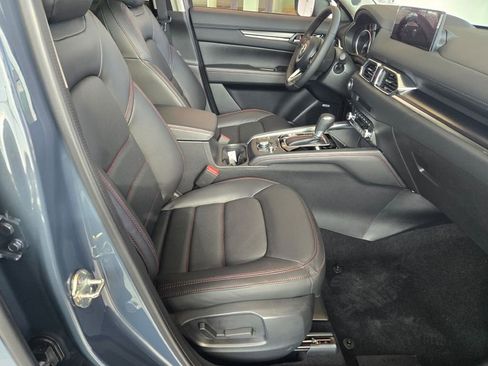 New 2025 MAZDA CX-5 Carbon Edition image 3
